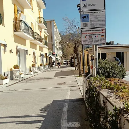 Apartment Chez Sylviehouse Monterosso al Mare