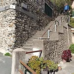 Chez Sylviehouse Апартаменты