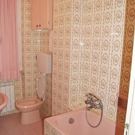 Apartment Chez Sylviehouse