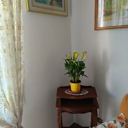 Apartment Chez Sylviehouse